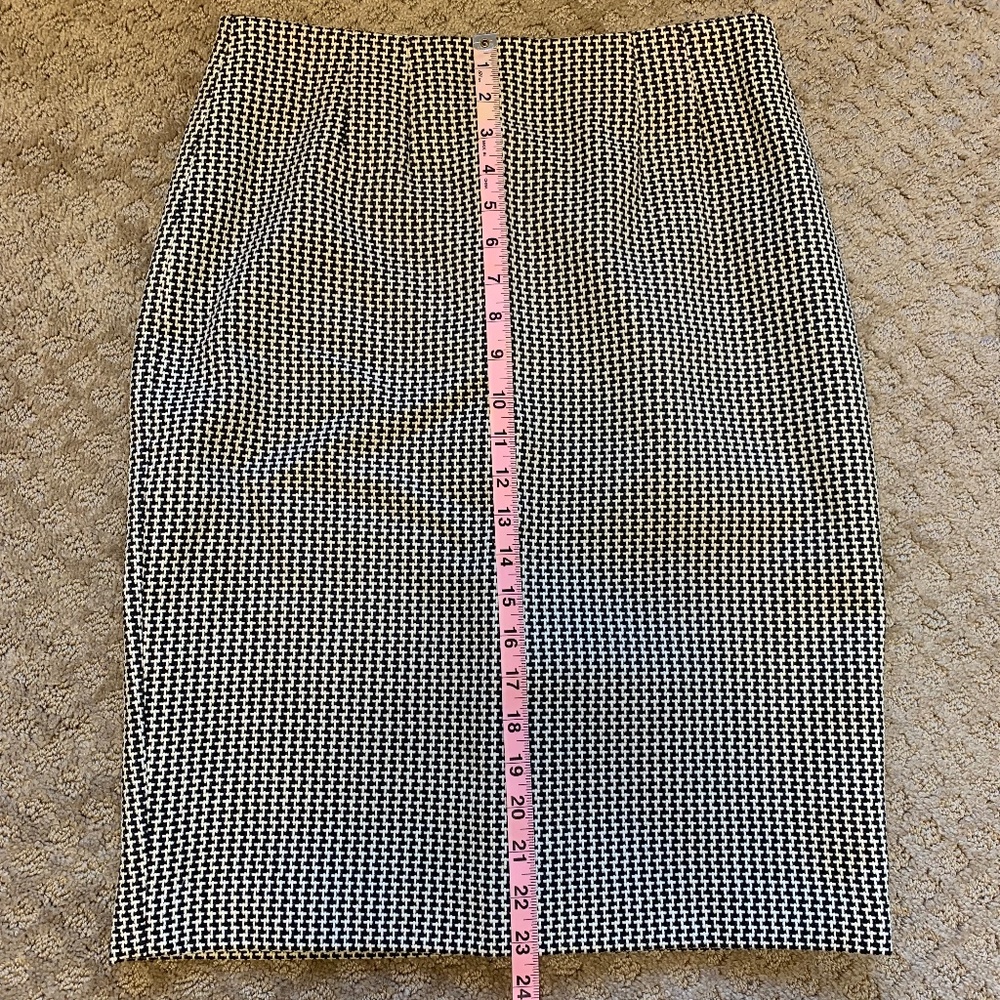 Pencil skirt